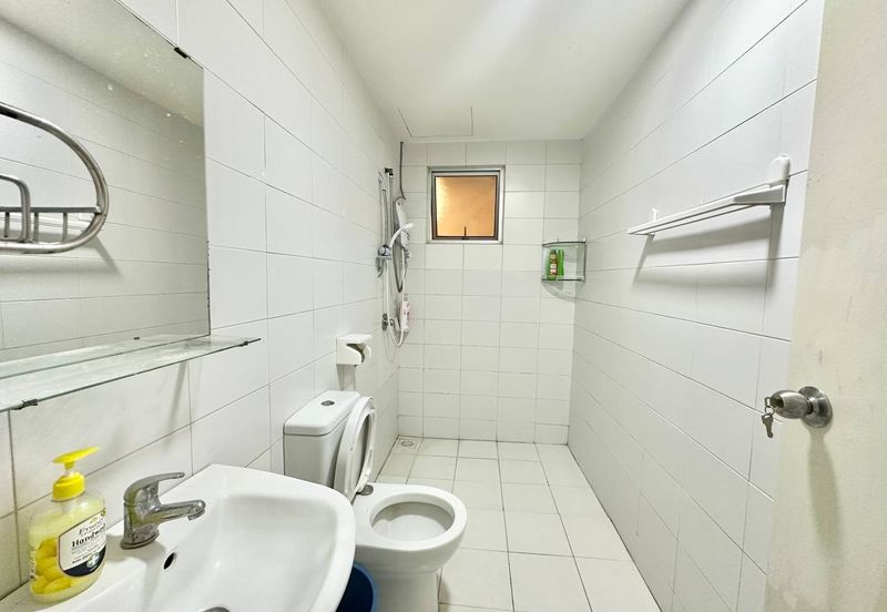 Dedaun Hijau (Greenfield Regency)