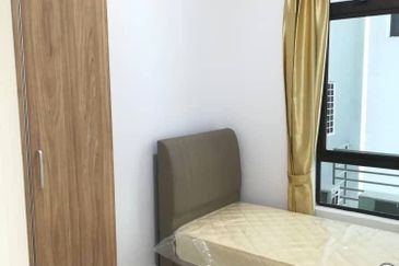 D'Summit Residences @ Kempas Utama