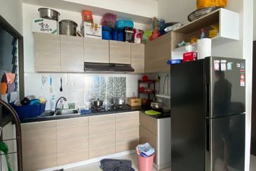 Seri Austin Luxury Apartment