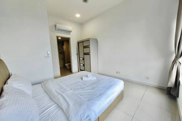 Dedaun Hijau (Greenfield Regency)