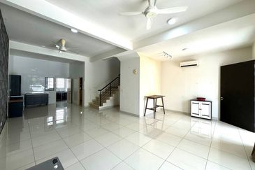 Horizon Hills @ Valley West 2 Storey Terrace 22x75 - for sale 
