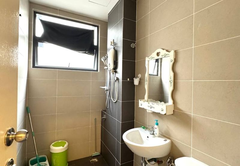 Horizon Hills @ Valley West 2 Storey Terrace 22x75 - for sale 