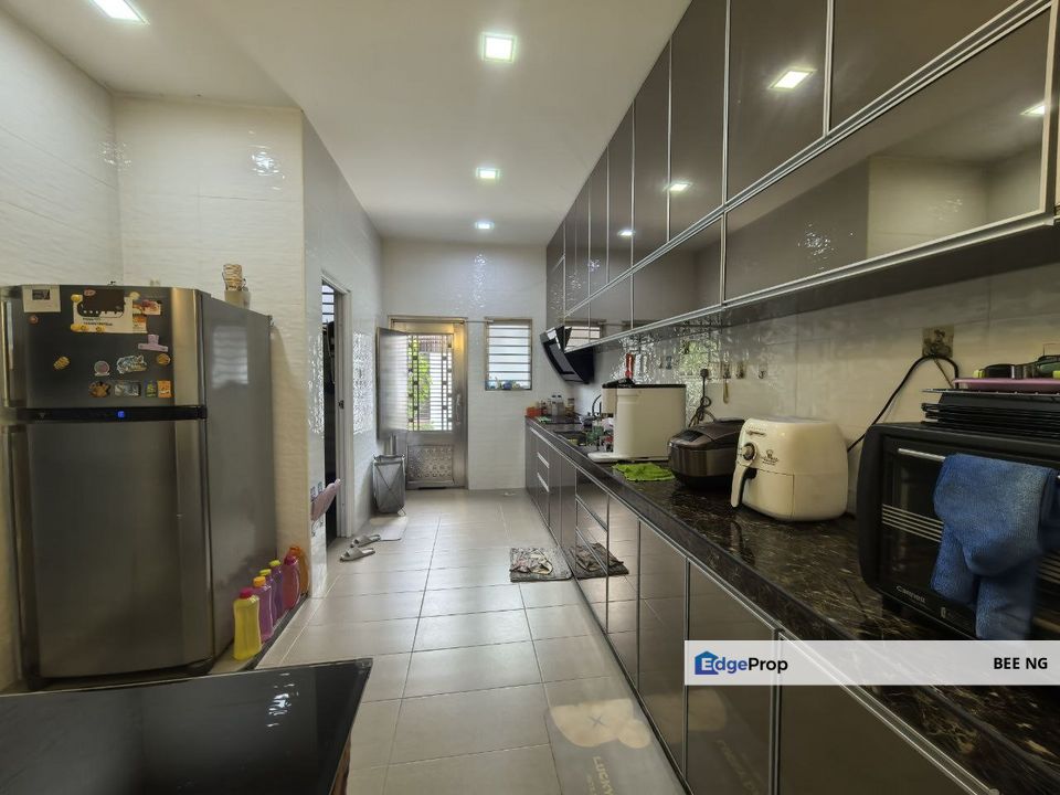 Taman Pulai Utama G&G 2 Storey Terrace Renovate , Johor, Skudai