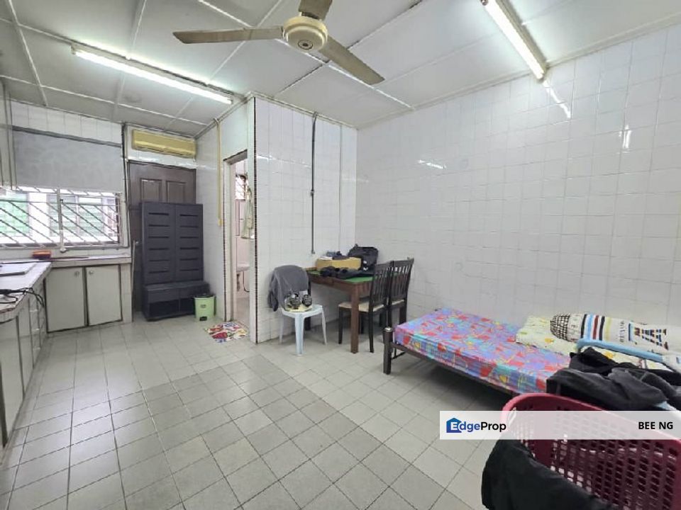 Taman Rinting Masai Full Loan Unblock Single Storey 22x75 for sale , Johor, Masai