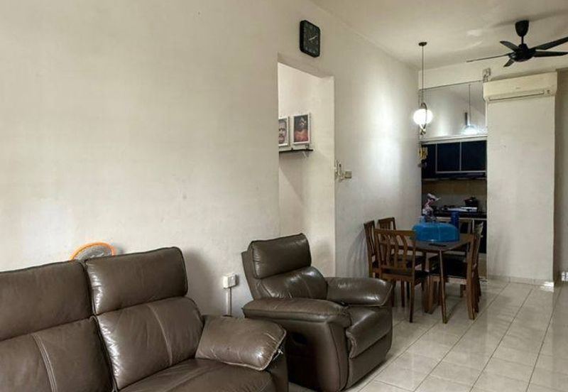 Indah Court Apartment