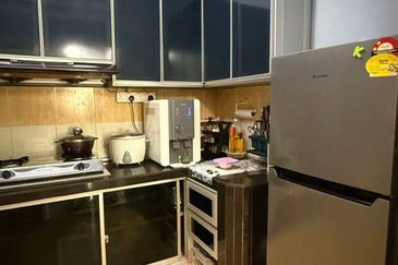 Indah Court Apartment