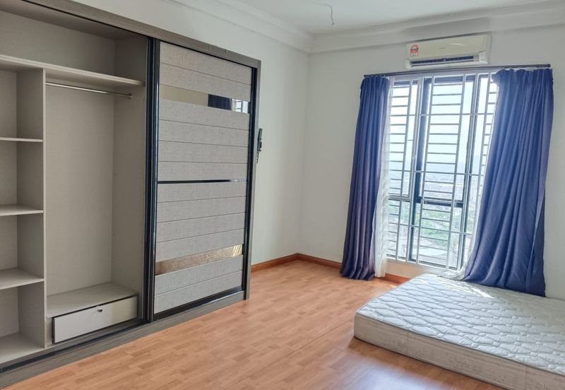 The Platino Serviced Apartment