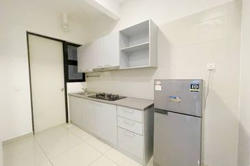 Dedaun Hijau (Greenfield Regency)