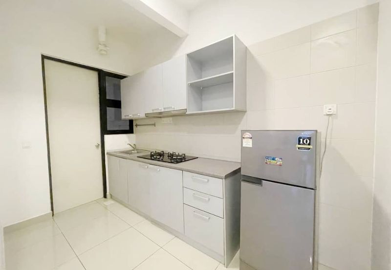 Dedaun Hijau (Greenfield Regency)