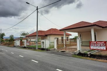 Bandar Tasik Senangin