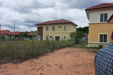 Bandar Tasik Senangin