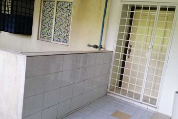 JUARA SURIA APARTMENT 