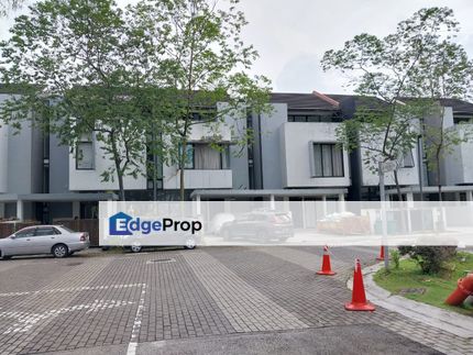 Taman Bluconstellation by Mines , Selangor, Kajang