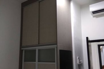 Kiara Plaza Service Apartment @ Semenyih