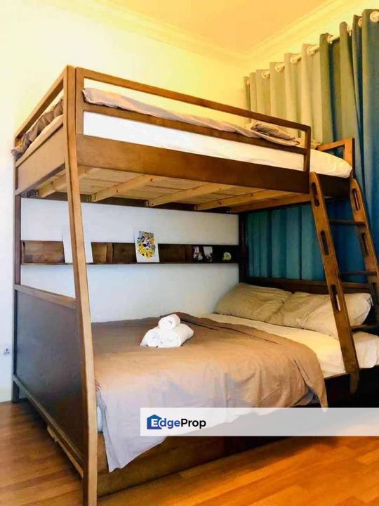 V RESIDENCE SUITES @ SUNWAY VELOCITY CONDO, Kuala Lumpur, Cheras