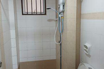 Vila Tropika Ulu Pudu Apartment For Sale 