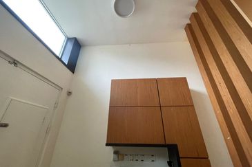 Bukit Mandarina For Sale 