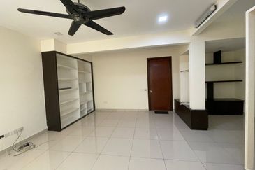 Bukit Mandarina For Sale 