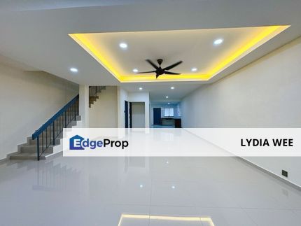 Permas Jaya, big size double storey terrace , Johor, Permas Jaya/Senibong