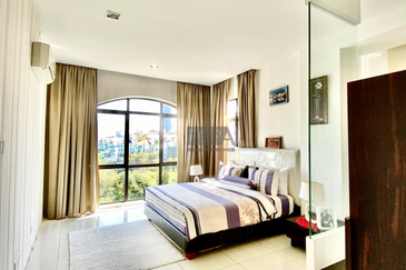 Moonlight Bay CondoVilla