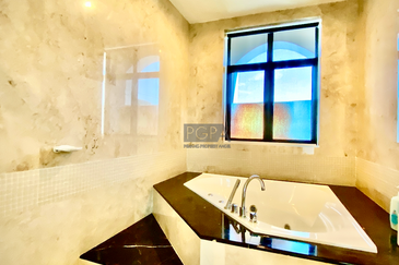 Moonlight Bay CondoVilla