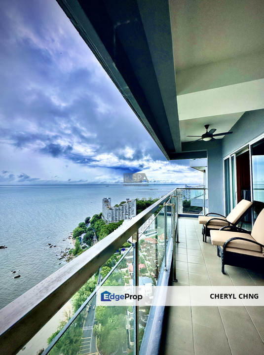 10 Island Resort Condominium in Batu Ferringhi, Penang, Batu Ferringhi
