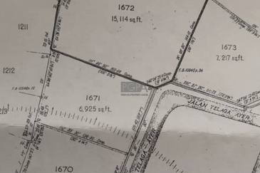 *Prime Bungalow Land with Redevelopment Potential in Tanjong Bungah.