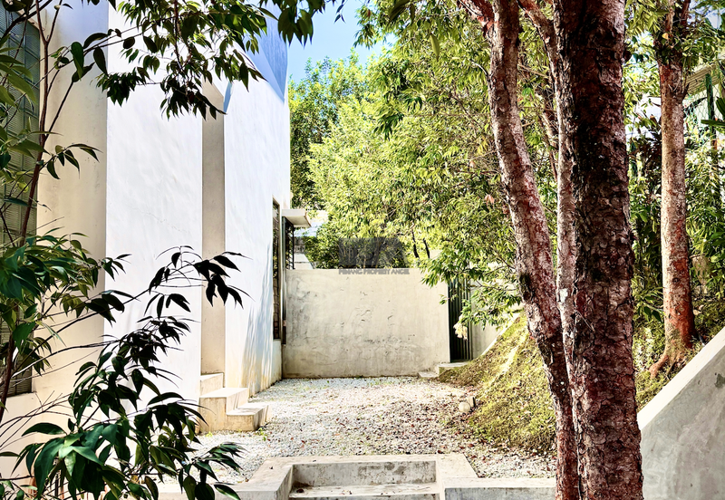 Elegant Move-In-Ready Bungalow on High Ground – Tanjung Bungah Hillside