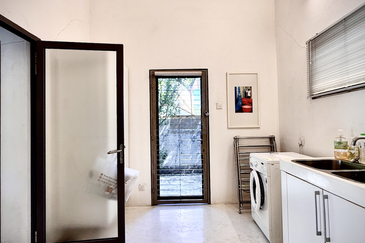 Elegant Move-In-Ready Bungalow on High Ground – Tanjung Bungah Hillside