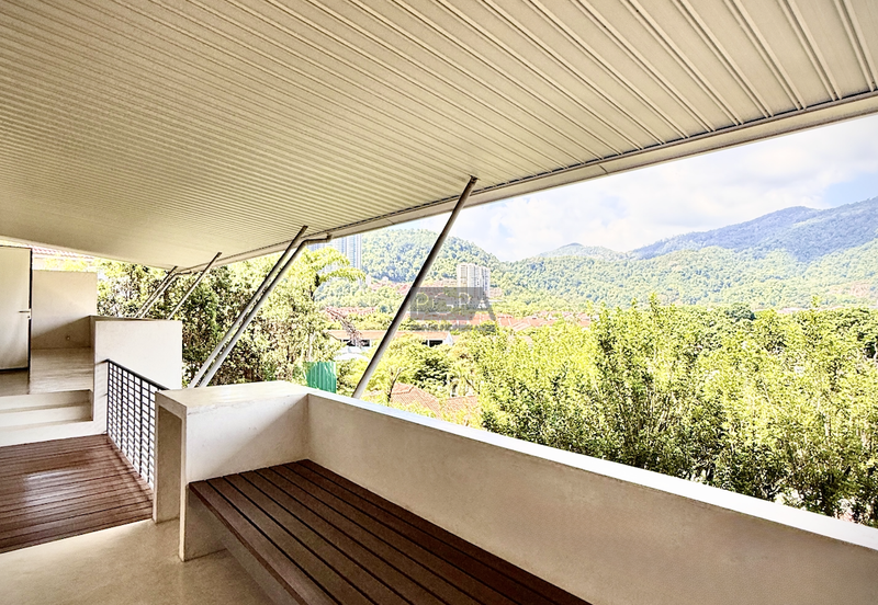 Elegant Move-In-Ready Bungalow on High Ground – Tanjung Bungah Hillside