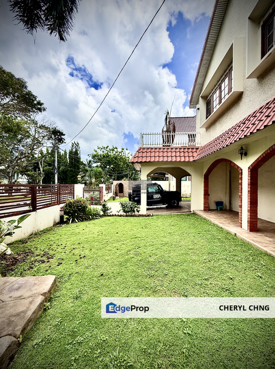 A Park-View Double-Storey Bungalow in Minden Heights., Penang, Gelugor