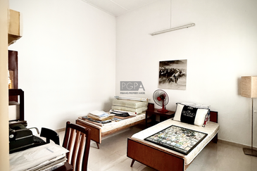 Single-Storey Semi-Detached House in Pulau Tikus