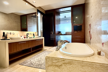 The Suites @ Waterside(Straits Quay)
