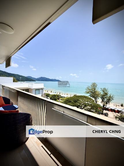 Exquisite Seaview Duplex at By The Sea Condominium in Batu Ferringhi, Penang, Batu Ferringhi