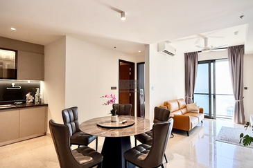 Luxury Seaview Residence at Marriott Residences, Gurney Drive