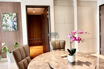 Luxury Seaview Residence at Marriott Residences, Gurney Drive