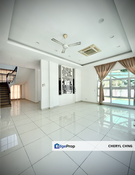Charming Double-Storey Bungalow in Jesselton Heights., Penang, Georgetown