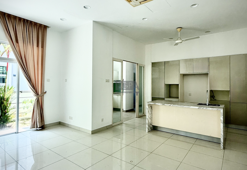 Charming Double-Storey Bungalow in Jesselton Heights.