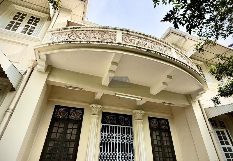 Colonial Mansion on Expansive Grounds, Peel Avenue, Pulau Tikus