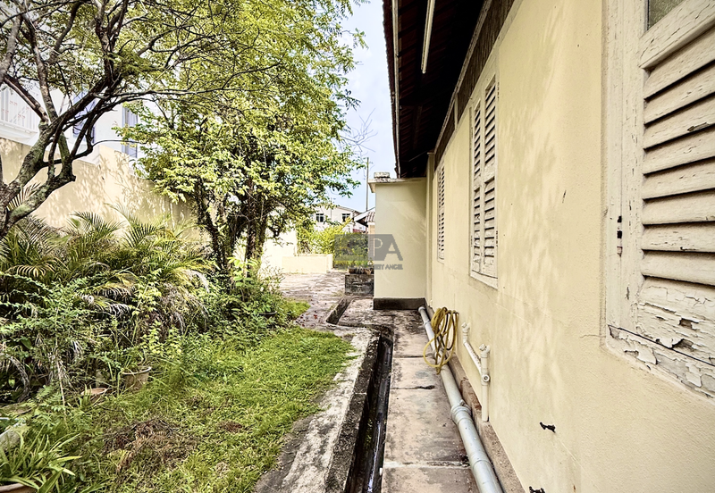 Colonial Mansion on Expansive Grounds, Peel Avenue, Pulau Tikus.
