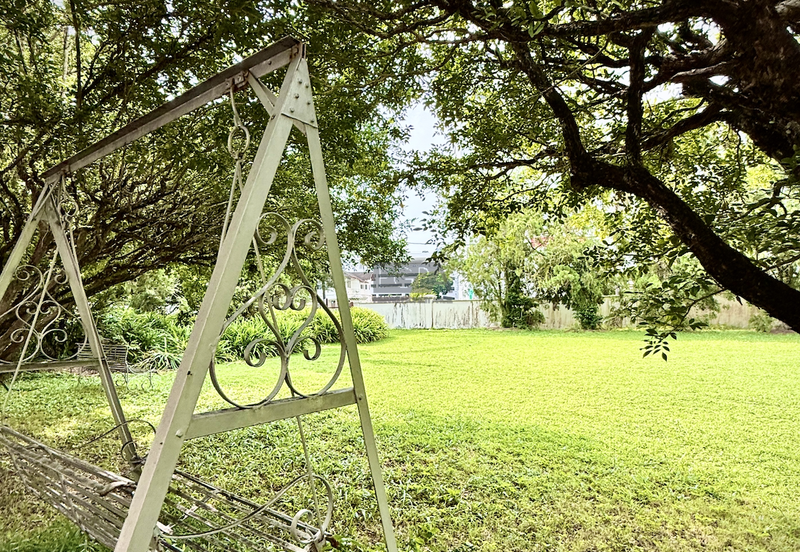 Colonial Mansion on Expansive Grounds, Peel Avenue, Pulau Tikus.
