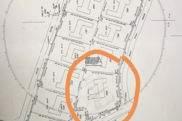 A CORNER Single-Storey Bungalow on Jalan Bunga Kaca Piring in Tanjung Bungah