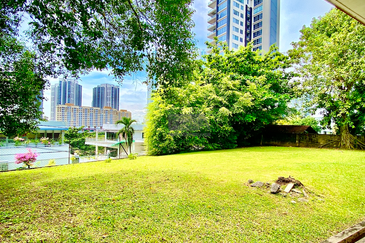 A CORNER Single-Storey Bungalow on Jalan Bunga Kaca Piring in Tanjung Bungah