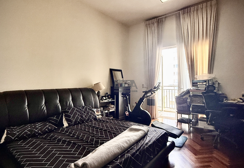 Quayside Seafront Resort Condominium