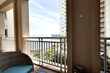 Quayside Seafront Resort Condominium