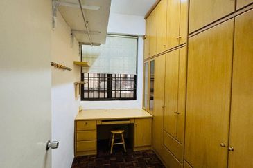 Ferringhi Delima Condominium