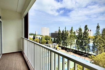 Ferringhi Residence 2