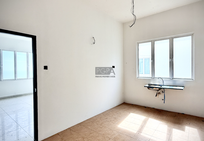 Seaview Bungalow in the Hilltop Villas, Batu Ferringhi.