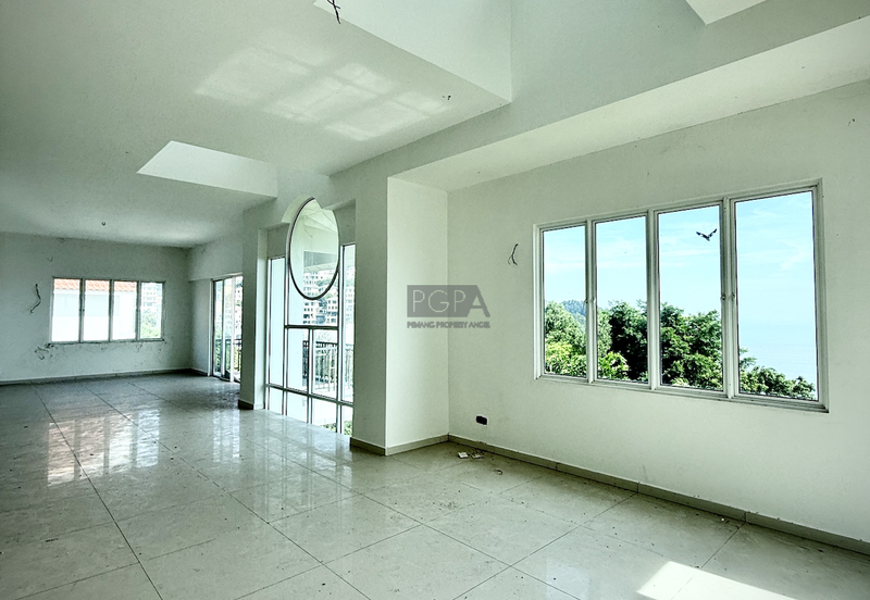 Seaview Bungalow in the Hilltop Villas, Batu Ferringhi.