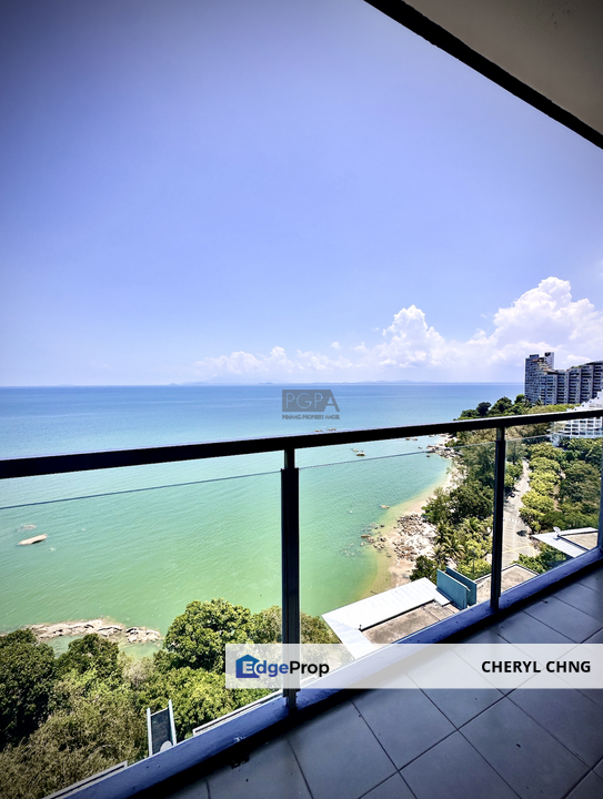 10 Island Resort Condominium in Batu Ferringhi., Penang, Batu Ferringhi